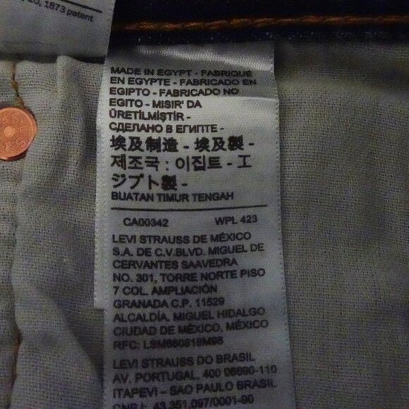 Levi's 501 Jeans Men's Size 34x32 Blue Denim Cotton Distressed Button Fly - Picture 9 of 11